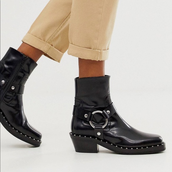 PREMIUM ASOS DESIGN Axel premium leather studded western ankle boots in black - Picture 4 of 4